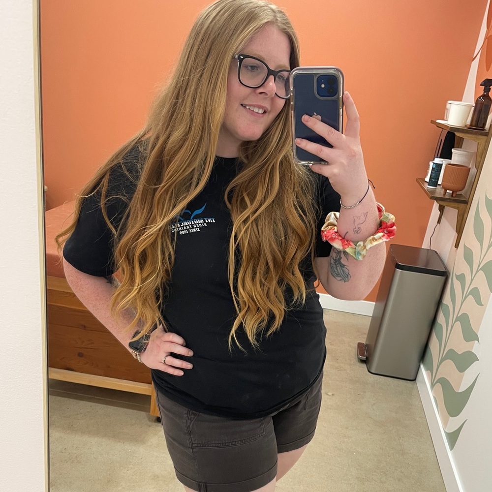 Meet your Posher, Melissa